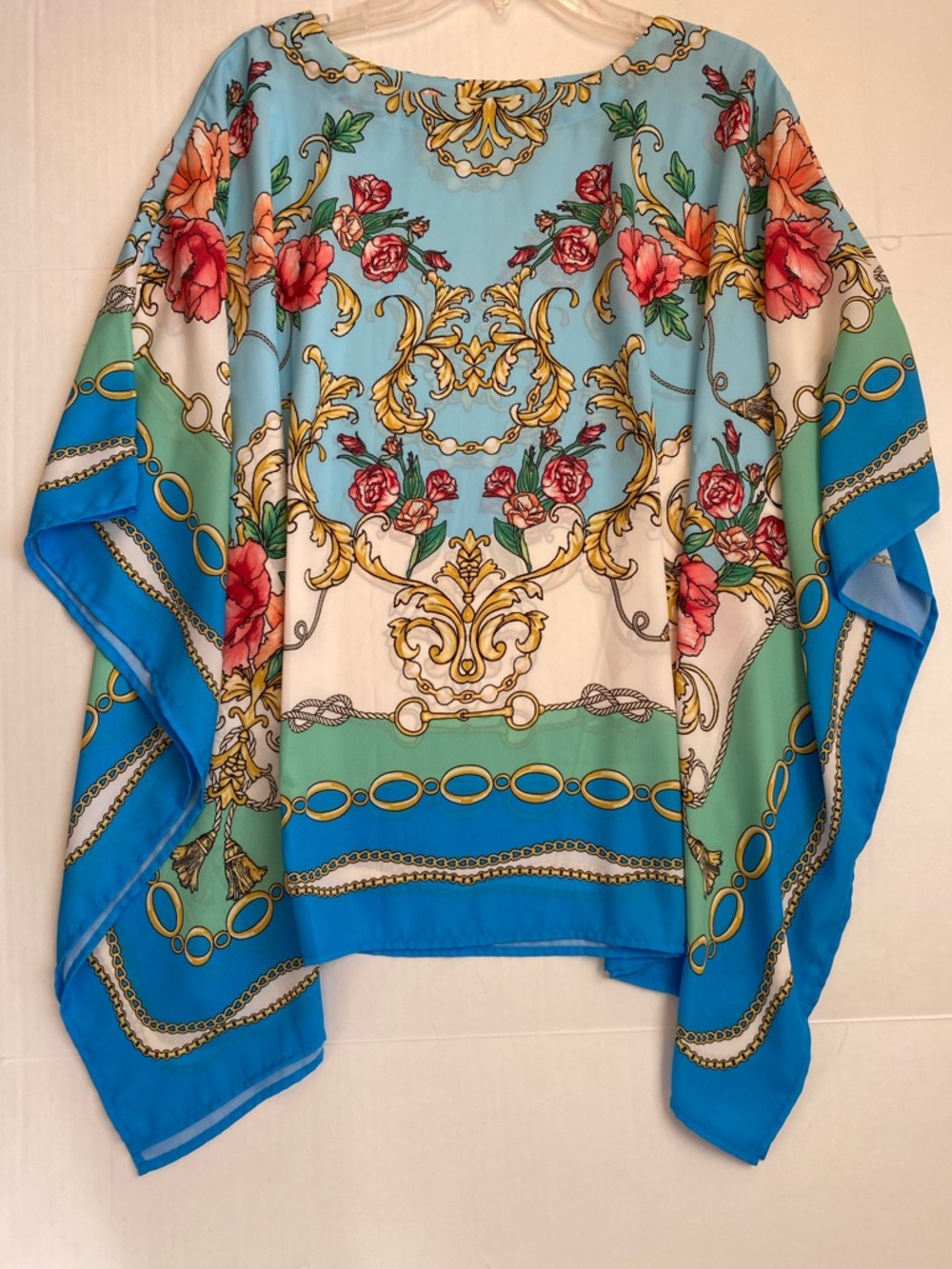 Belle by Kim Gravel High Status Poncho Top Size Small